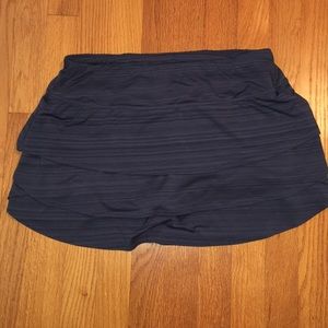 Athleta skort (size M)